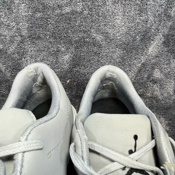 Jordan Grow- Low Men size 8.5 - Picture 9 of 10